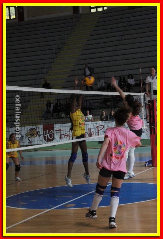 140430 volley 021_tn.jpg
